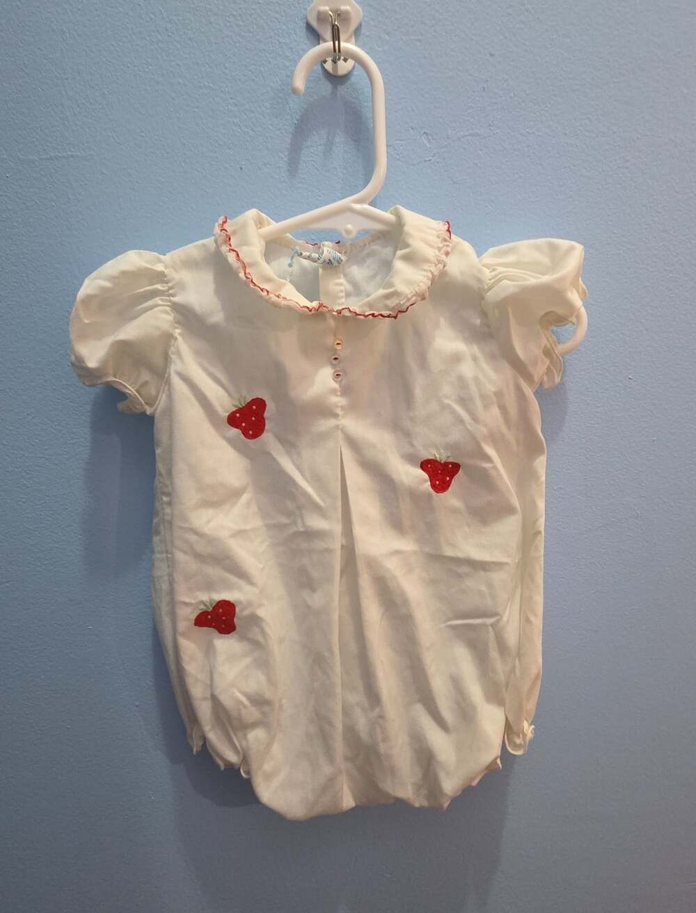 Feltman Bros Bubble Romper White Strawberry